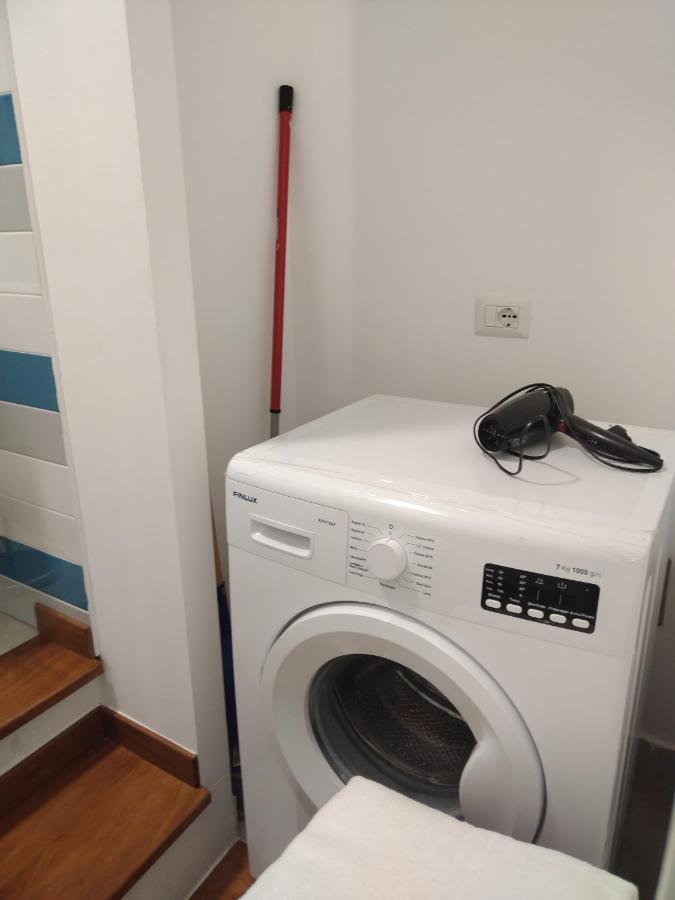 La Reggia Apartments 밀라초 외부 사진
